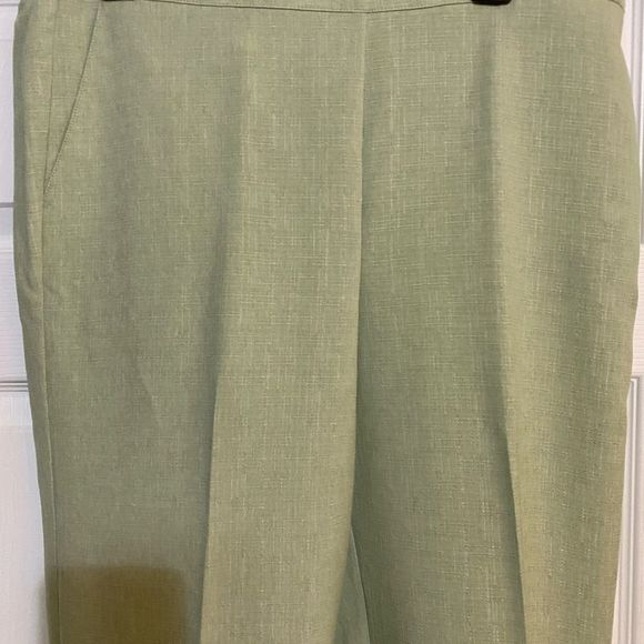Alfred Dunner Sage NWT Springtime in Paris Proportioned Short 14 - Picture 9 of 9